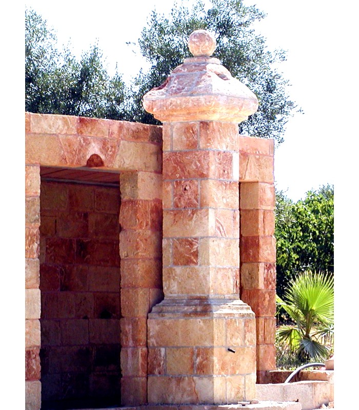Colonna in pietra rossa 05