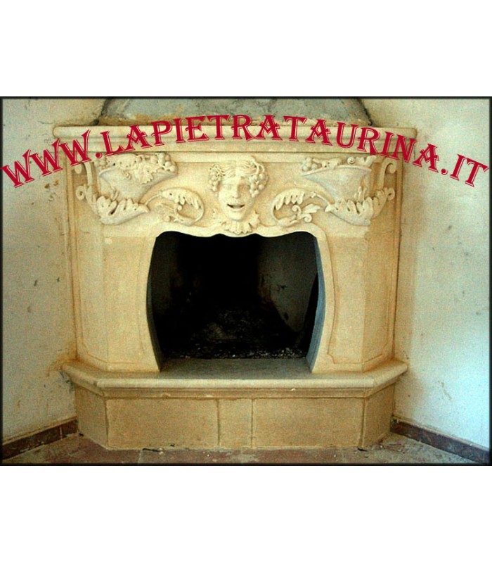 Cornice in pietra leccese CODICE C04