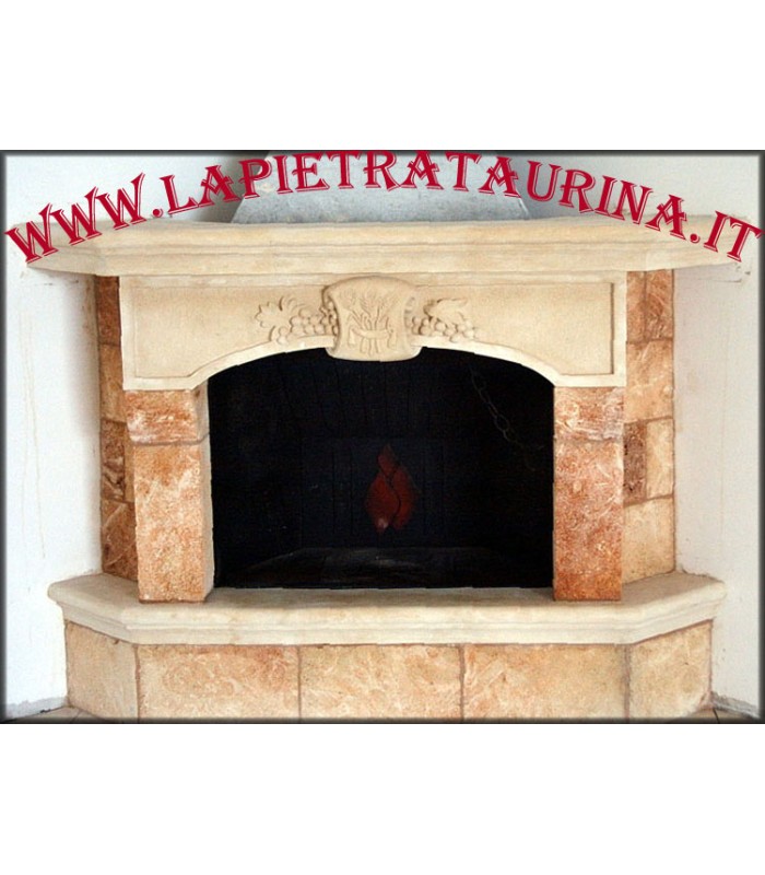 Cornice in pietra per camino: pietra leccese CODICE C12