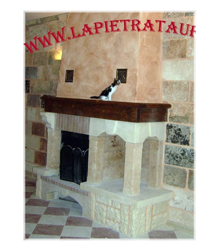 Cornice in pietra per camino: pietra leccese, tufo CODICE C29