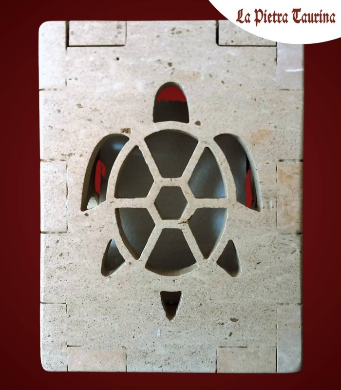 Lampada in pietra leccese con tartaruga